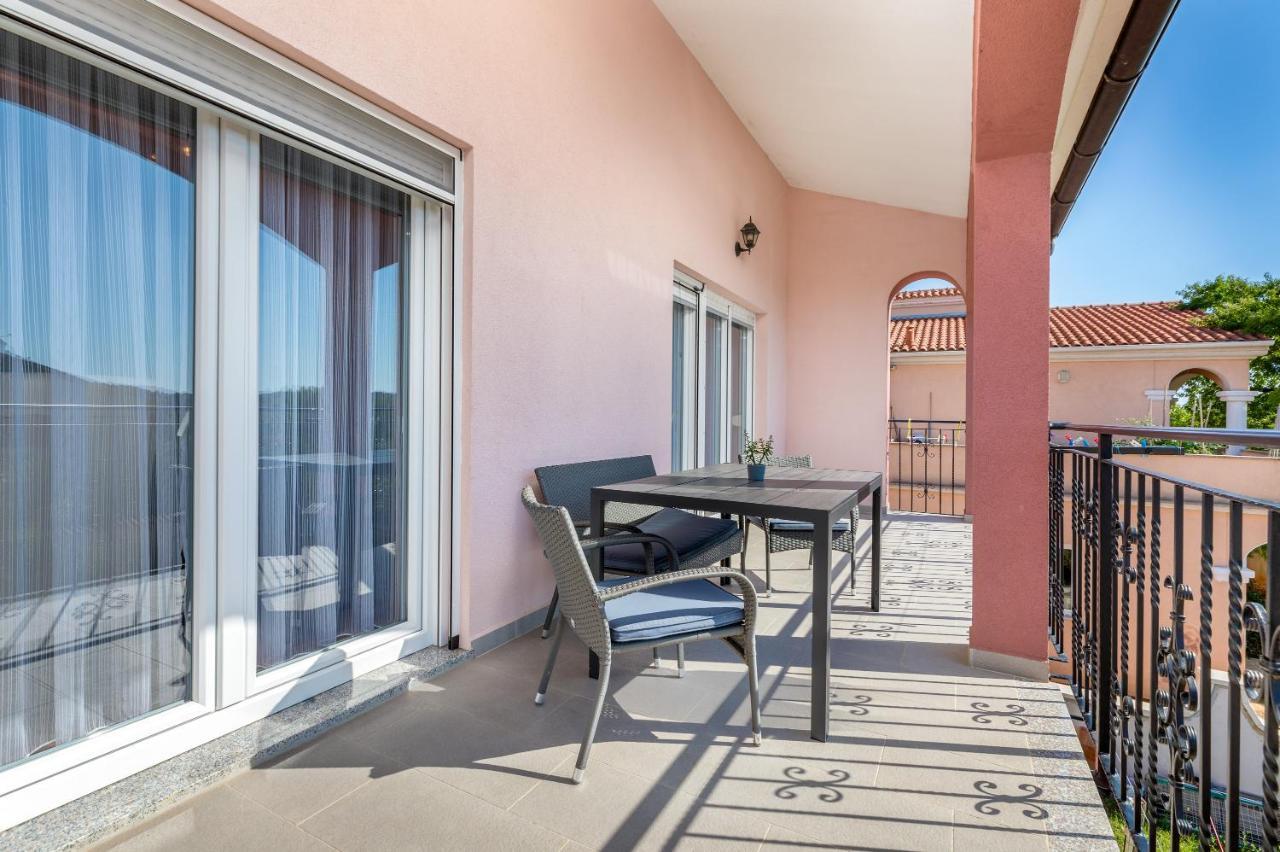Apartman Vera Pula Exteriér fotografie