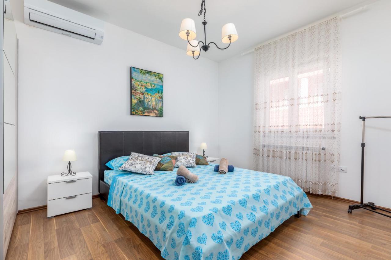 Apartman Vera Pula Exteriér fotografie
