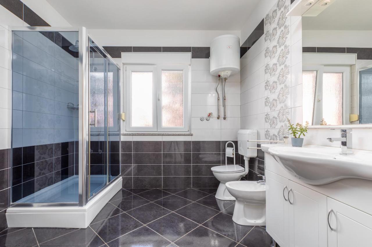 Apartman Vera Pula Exteriér fotografie