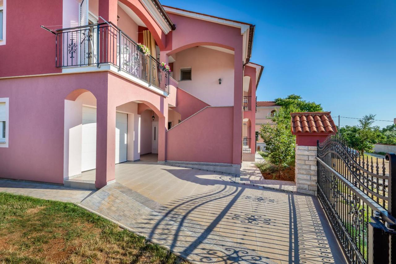 Apartman Vera Pula Exteriér fotografie
