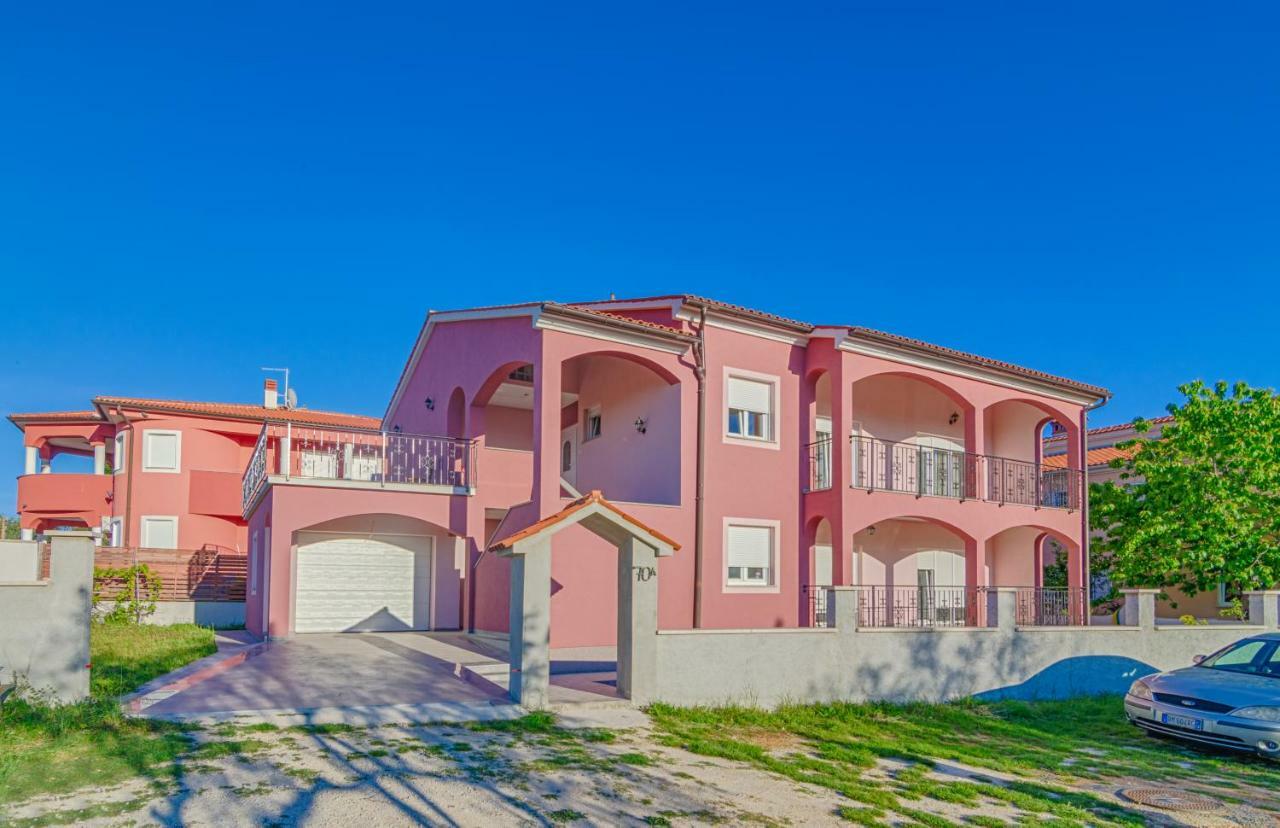 Apartman Vera Pula Exteriér fotografie